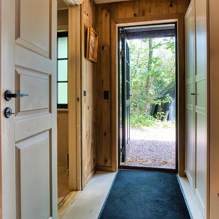 5 Bedroom In *